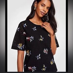 NWOT Ann Taylor Wild Botanical Top – Small